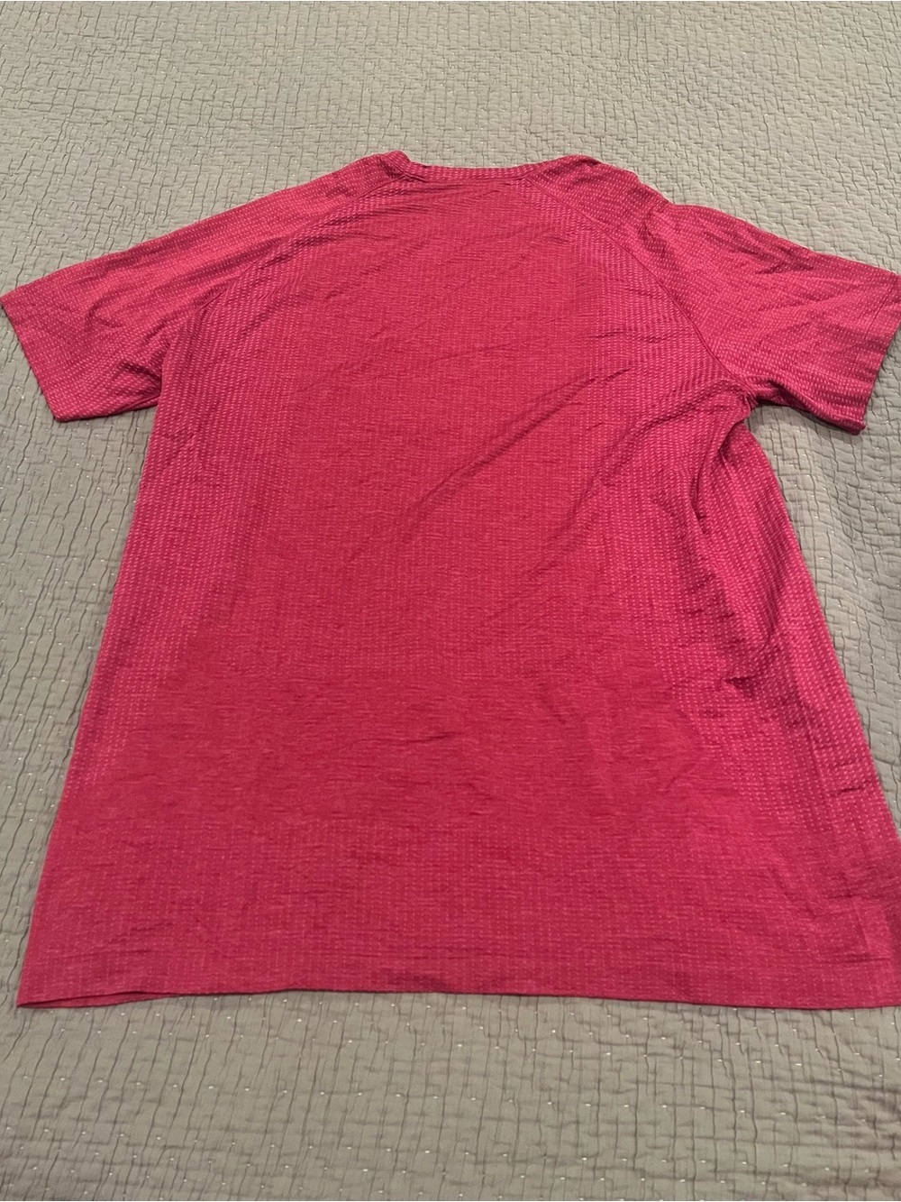 Lululemon Metal Vent Tech Short Sleeve Shirt - Size XL - Picture 2 of 5